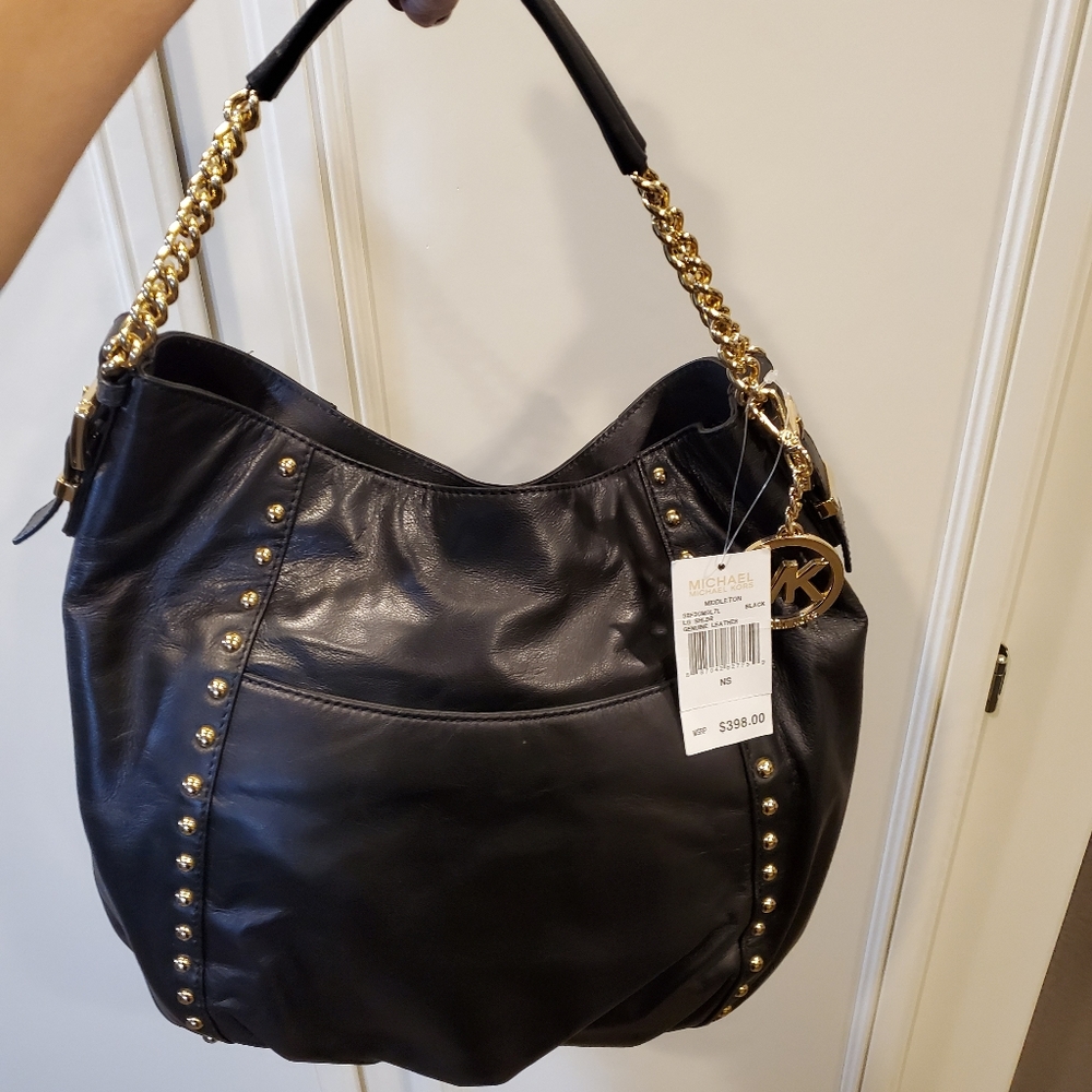 MICHAEL kORS PURSE